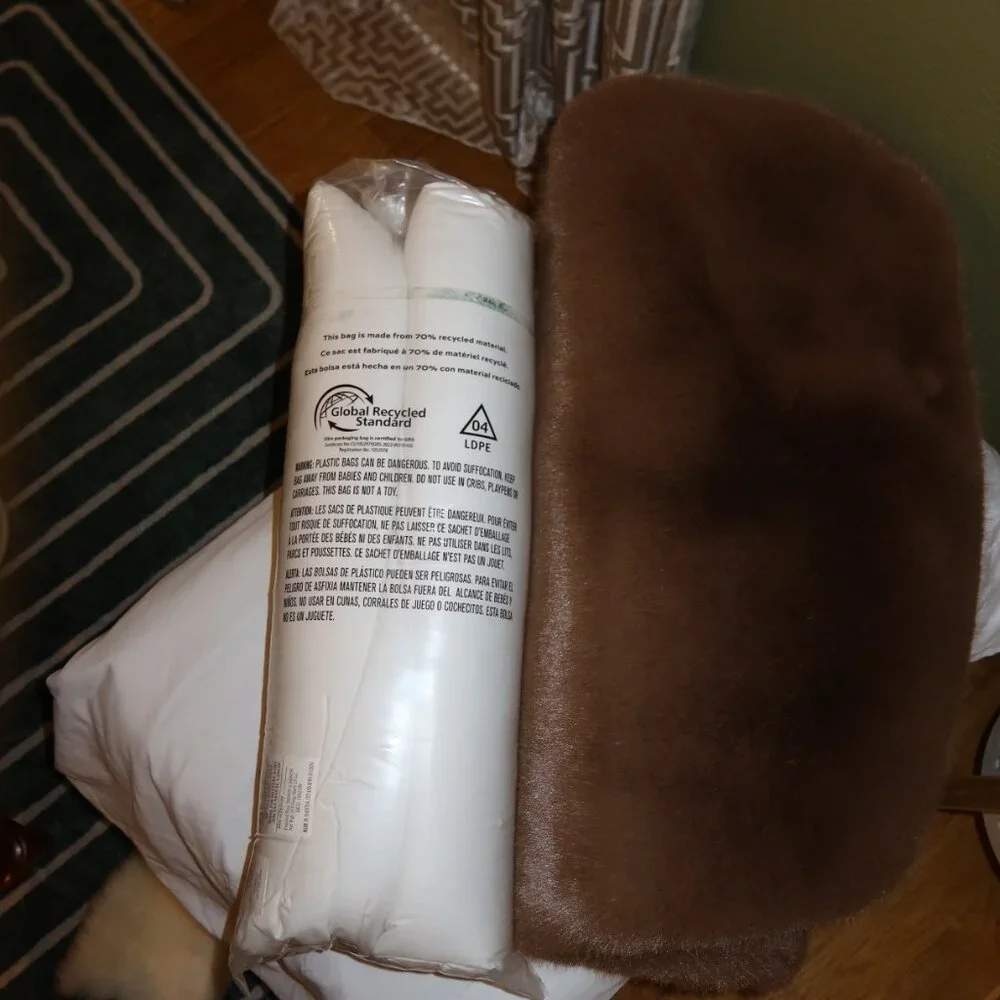 Pottery Barn Faux Mink Pillow Cover & Insert [Euro Size, 24x24] **NWT** - Picture 7 of 10